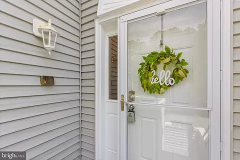 Entry Way - 10 The Pt, Berlin, MD 21811 photo 1 of 6