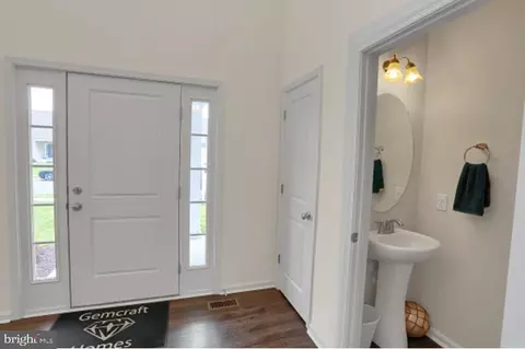 103 Windjammer Rd, Berlin, MD 21811 photo 2