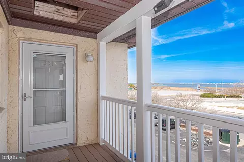 717 142nd St #331, Ocean City, MD 21842