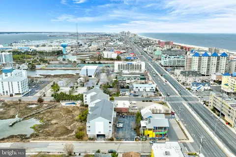 105 59th St #104, Ocean City, MD 21842 photo 9