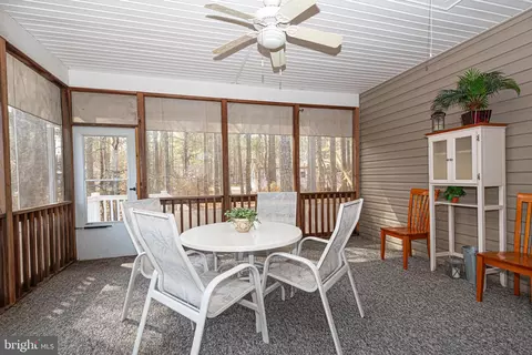 Exterior - 106 Pine Forest Dr, Berlin, MD 21811 photo 5 of 10