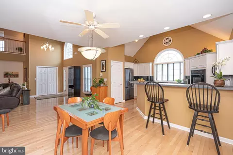 Dining - 106 Pine Forest Dr, Berlin, MD 21811 photo 2 of 4