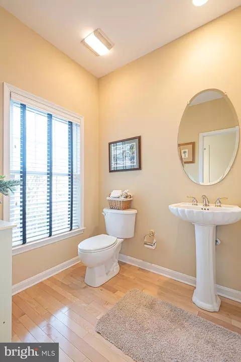 Bath - 106 Pine Forest Dr, Berlin, MD 21811 photo 6 of 9
