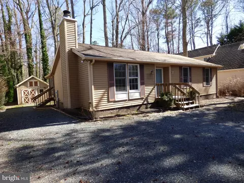 37 Windjammer Rd, Berlin, MD 21811