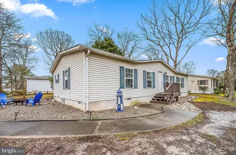 1 Mystic Harbour Blvd, Berlin, MD 21811