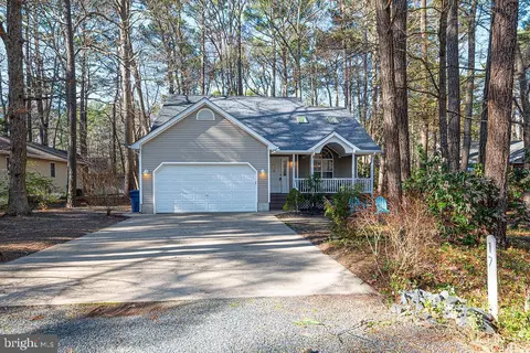 17 Liberty St, Ocean Pines, MD 21811 photo 2