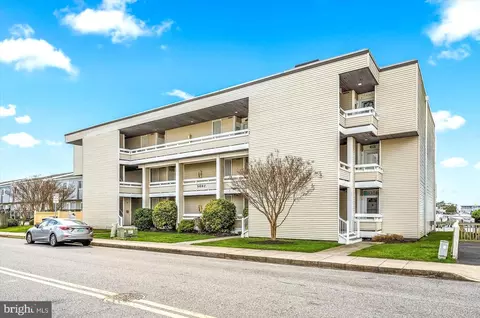 509 Penguin Dr #304, Ocean City, MD 21842