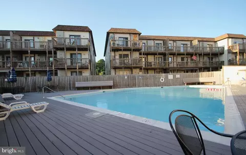 411 146th St #225, Ocean City, MD 21842