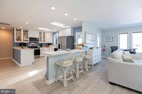 Kitchen - 33 Battersea Rd, Berlin, MD 21811 photo 3 of 4