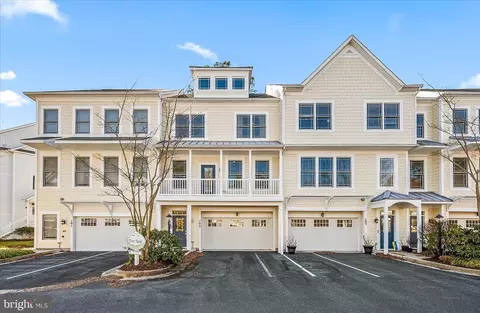 11952 Pleasant Colony Ln #102, Berlin, MD 21811