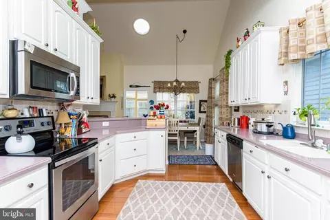 Kitchen - 11 Freeport Ln, Berlin, MD 21811 photo 1 of 5