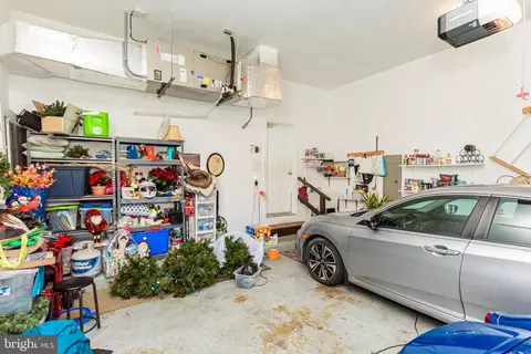 Exterior - 11 Freeport Ln, Berlin, MD 21811 photo 6 of 18