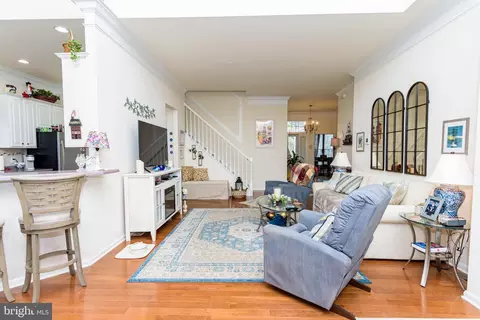 Living - 11 Freeport Ln, Berlin, MD 21811 photo 9 of 18