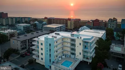 13 64th St #102, Ocean City, MD 21842