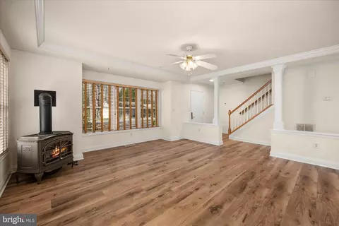 Entry Way - 3 Garrett Dr, Berlin, MD 21811 photo 2 of 7
