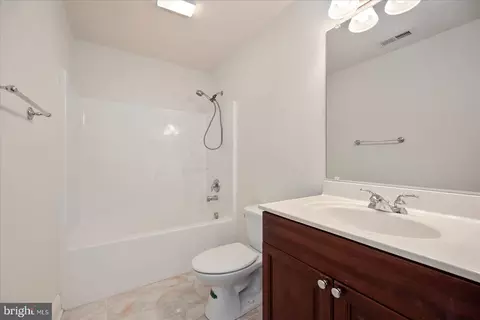 Bath - 3 Garrett Dr, Berlin, MD 21811 photo 1 of 3