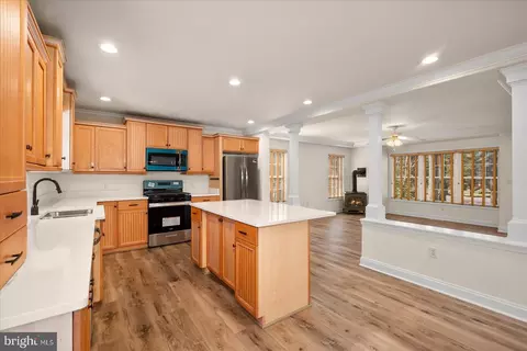 Kitchen - 3 Garrett Dr, Berlin, MD 21811 photo 2 of 5