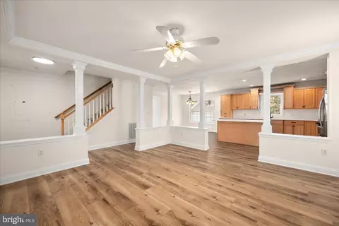 Entry Way - 3 Garrett Dr, Berlin, MD 21811 photo 3 of 7