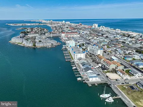 902 Edgewater Ave #60403, Ocean City, MD 21842