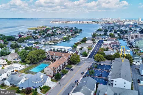 1406 Chicago Ave #206, Ocean City, MD 21842