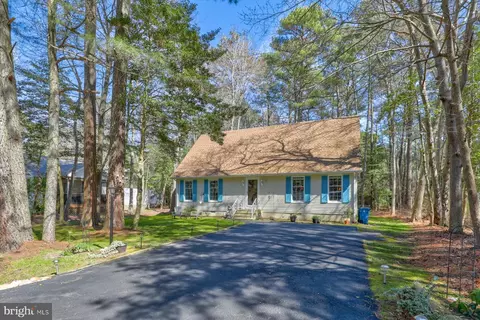 11 Camelot Cir, Berlin, MD 21811 photo 3