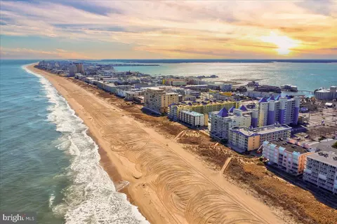 6 60th St #505, Ocean City, MD 21842