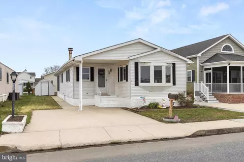404 Yawl Dr, Ocean City, MD 21842