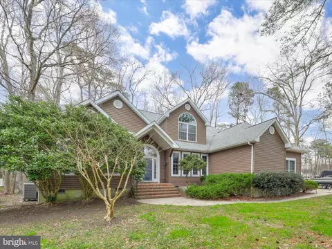 60 Cannon Dr, Ocean Pines, MD 21811