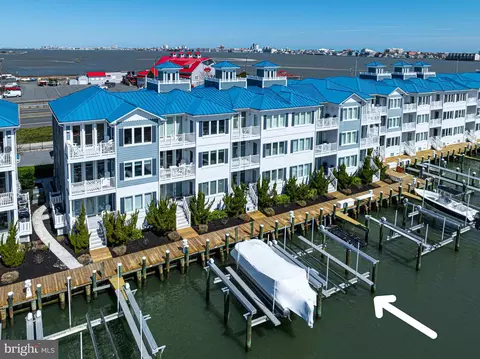 13000 Marina View Ln #17, Ocean City, MD 21842