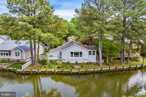 28 Watertown Rd, Berlin, MD 21811