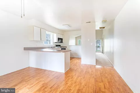Kitchen - 77 Camelot Cir, Berlin, MD 21811 photo 3 of 5