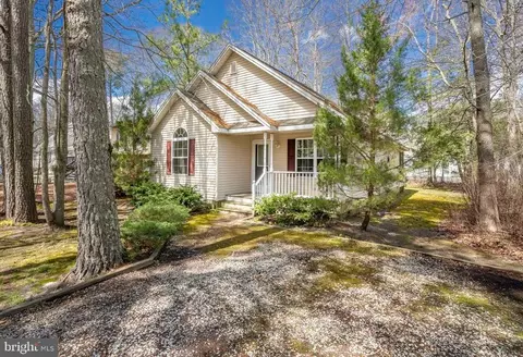 Exterior - 77 Camelot Cir, Berlin, MD 21811 photo 2 of 7