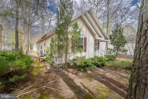 Exterior - 77 Camelot Cir, Berlin, MD 21811 photo 3 of 7