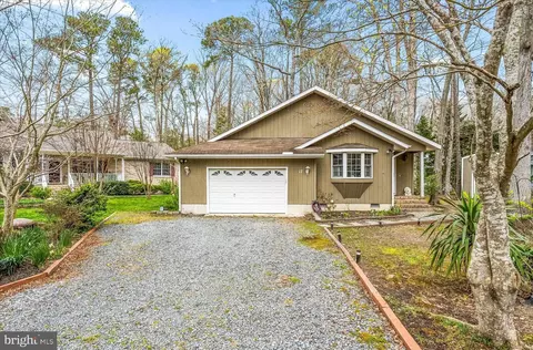 17 Essex Ct, Ocean Pines, MD 21811