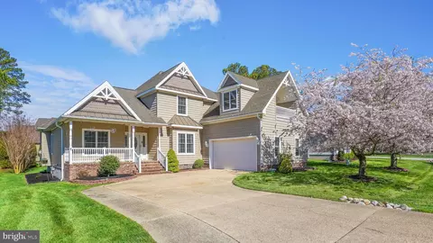 Exterior - 135 Pine Forest Dr, Berlin, MD 21811 photo 2 of 14