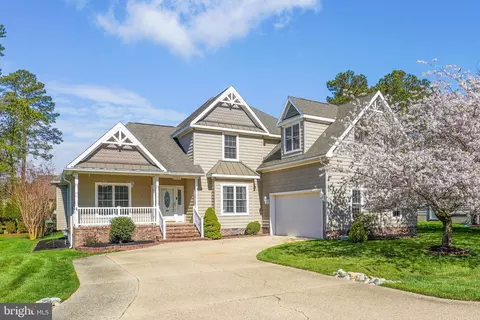 135 Pine Forest Dr, Berlin, MD 21811