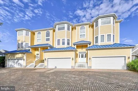 410 14th St #B, Ocean City, MD 21842