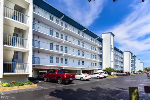 106 A 120th St #108I, Ocean City, MD 21842