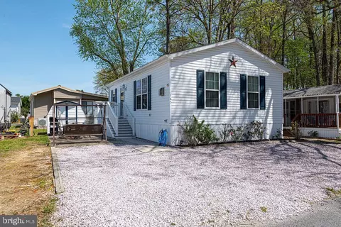 185 Timberline Cir, Berlin, MD 21811