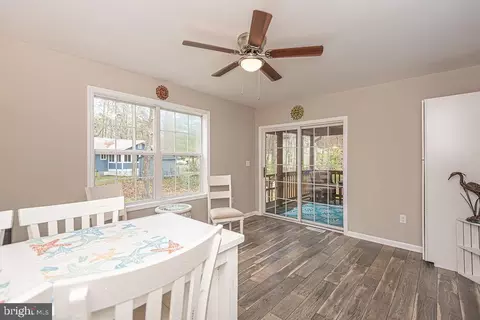 Dining - 3 Barnacle Ct, Berlin, MD 21811 photo 5 of 5