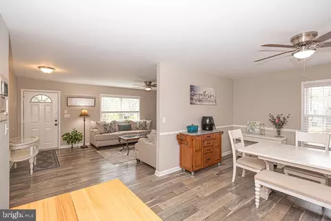 Dining - 3 Barnacle Ct, Berlin, MD 21811 photo 1 of 5