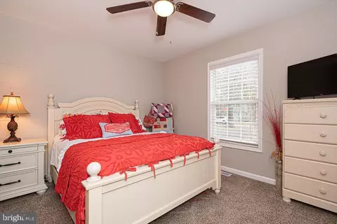 Bedroom - 3 Barnacle Ct, Berlin, MD 21811 photo 9 of 11
