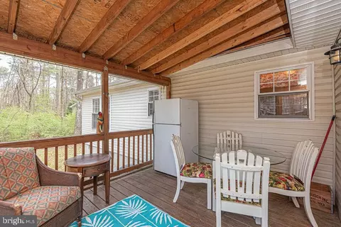 Exterior - 3 Barnacle Ct, Berlin, MD 21811 photo 6 of 8