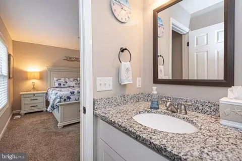 Bath - 3 Barnacle Ct, Berlin, MD 21811 photo 10 of 10