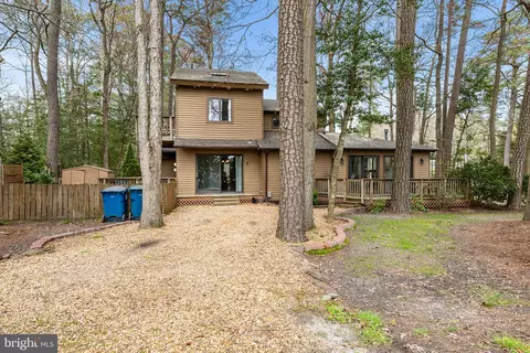 Exterior - 2 Bramblewood Dr, Berlin, MD 21811 photo 9 of 10