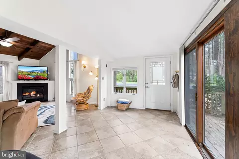 Entry Way - 2 Bramblewood Dr, Berlin, MD 21811 photo 1 of 1