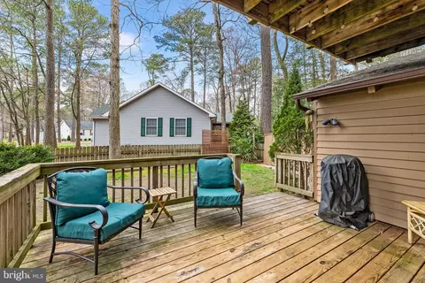 Exterior - 2 Bramblewood Dr, Berlin, MD 21811 photo 6 of 10