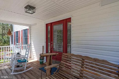 Exterior - 101 Seafarer Ln, Ocean Pines, MD 21811 photo 3 of 12