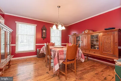 Dining - 101 Seafarer Ln, Ocean Pines, MD 21811 photo 3 of 4