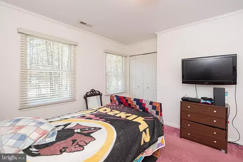 Bedroom - 101 Seafarer Ln, Ocean Pines, MD 21811 photo 9 of 14